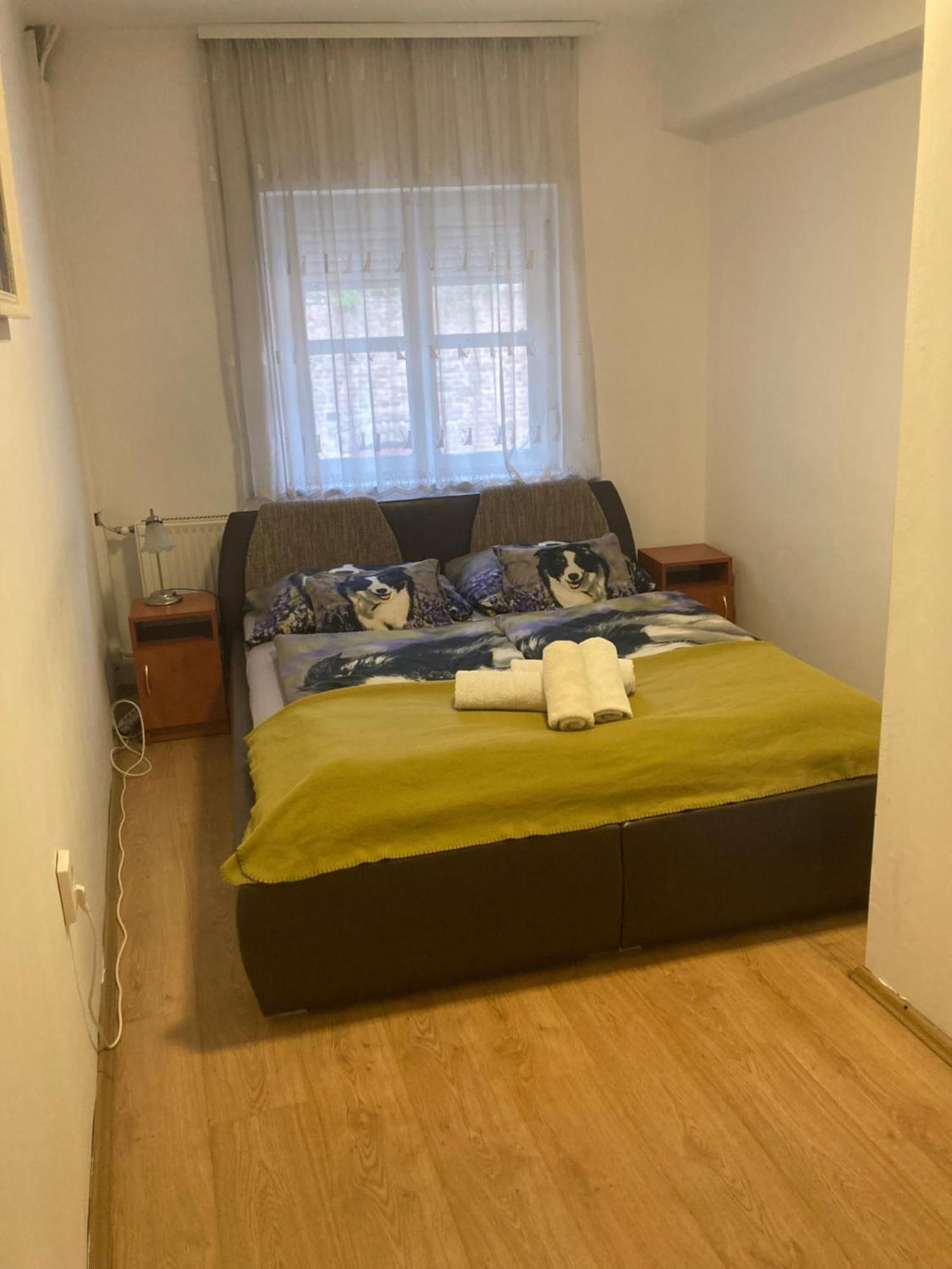 페치 Retro Panzio B&B 외부 사진