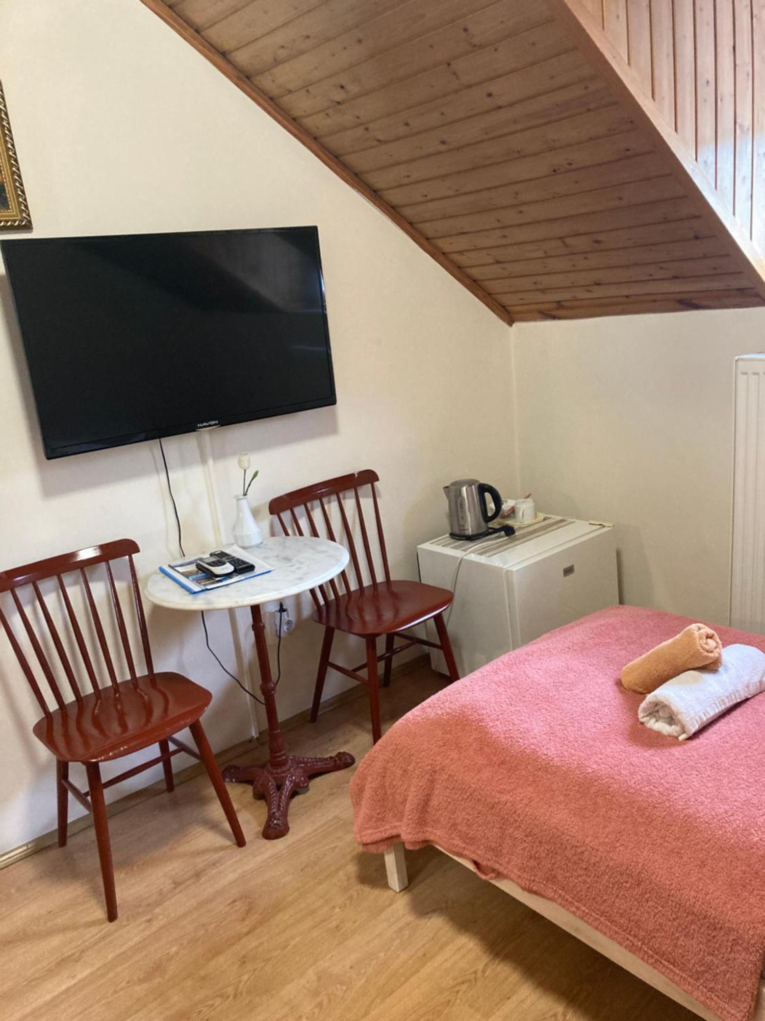 페치 Retro Panzio B&B 외부 사진