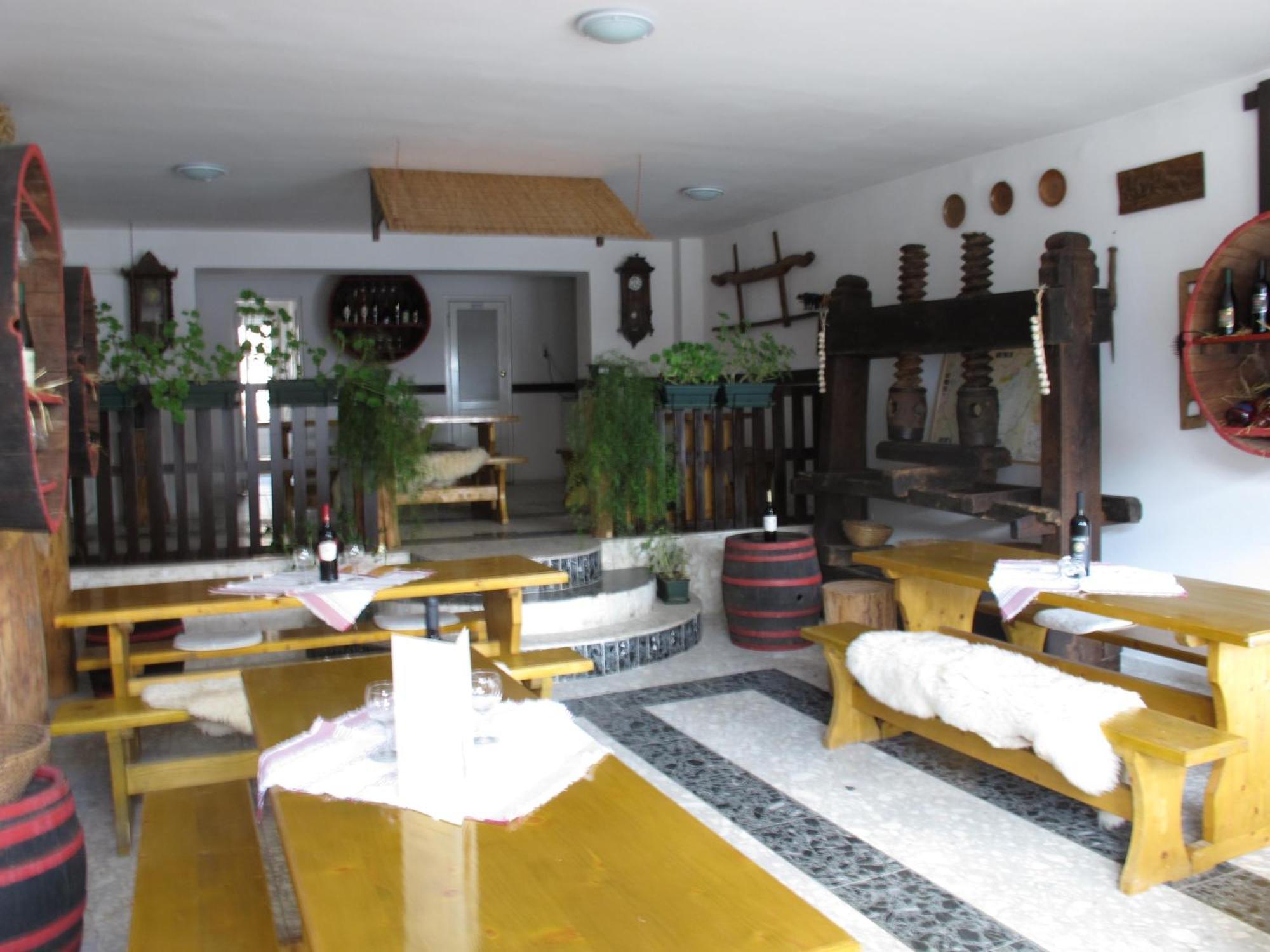 페치 Retro Panzio B&B 외부 사진